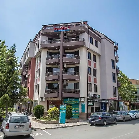 Apartment Pacific - 1bd. Apt W/ Terrace, 5mins To Beach