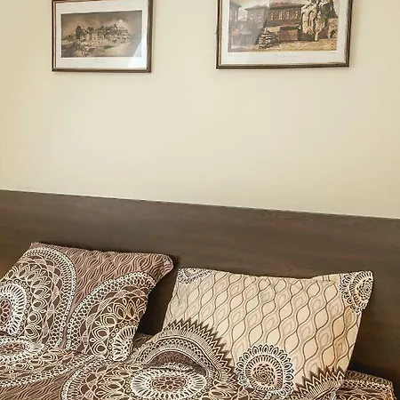 Apartment Pacific - 1bd. Apt W/ Terrace, 5mins To Beach *